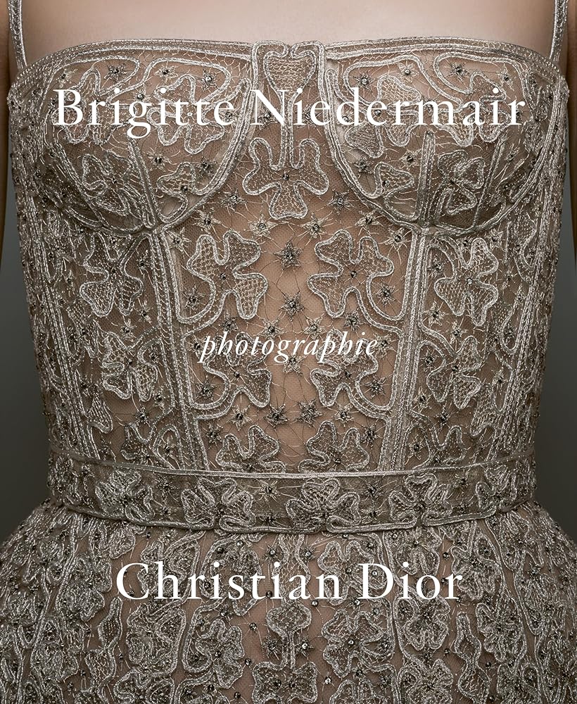 Photographie: Christian Dior by Brigitte Niedermair cover image